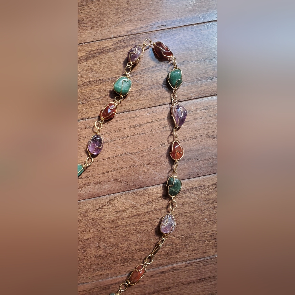 All 5 items - Picture 12 of 16